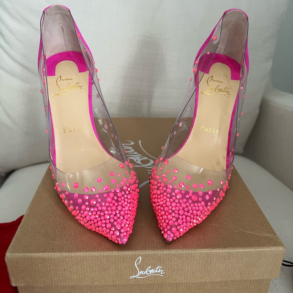 Degrastrass Version Diva Pink velour/PVC with hot pink crystal strass 100mm